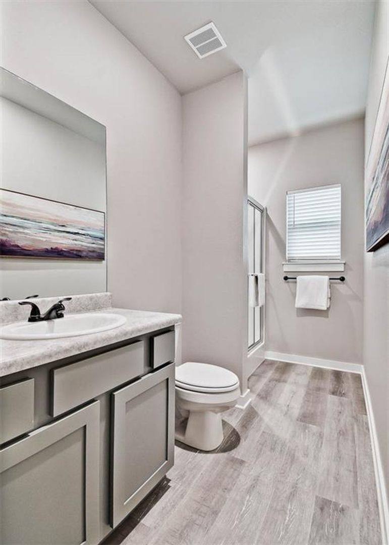 Townhouse for rent at 281 W Ash St, Fayetteville, AR 72703