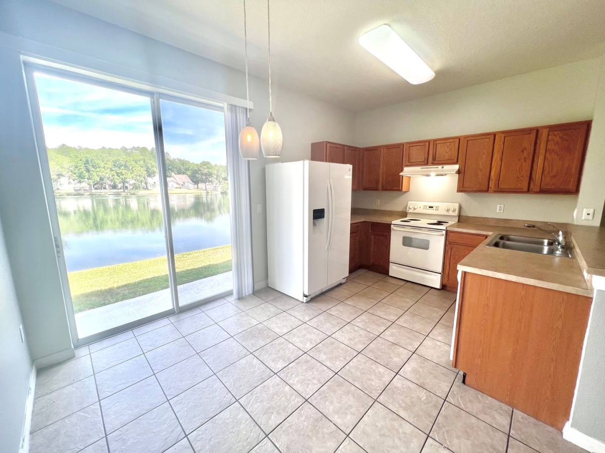 Townhouse for rent at 12719 Country Brook Lane, Tampa, FL 33625