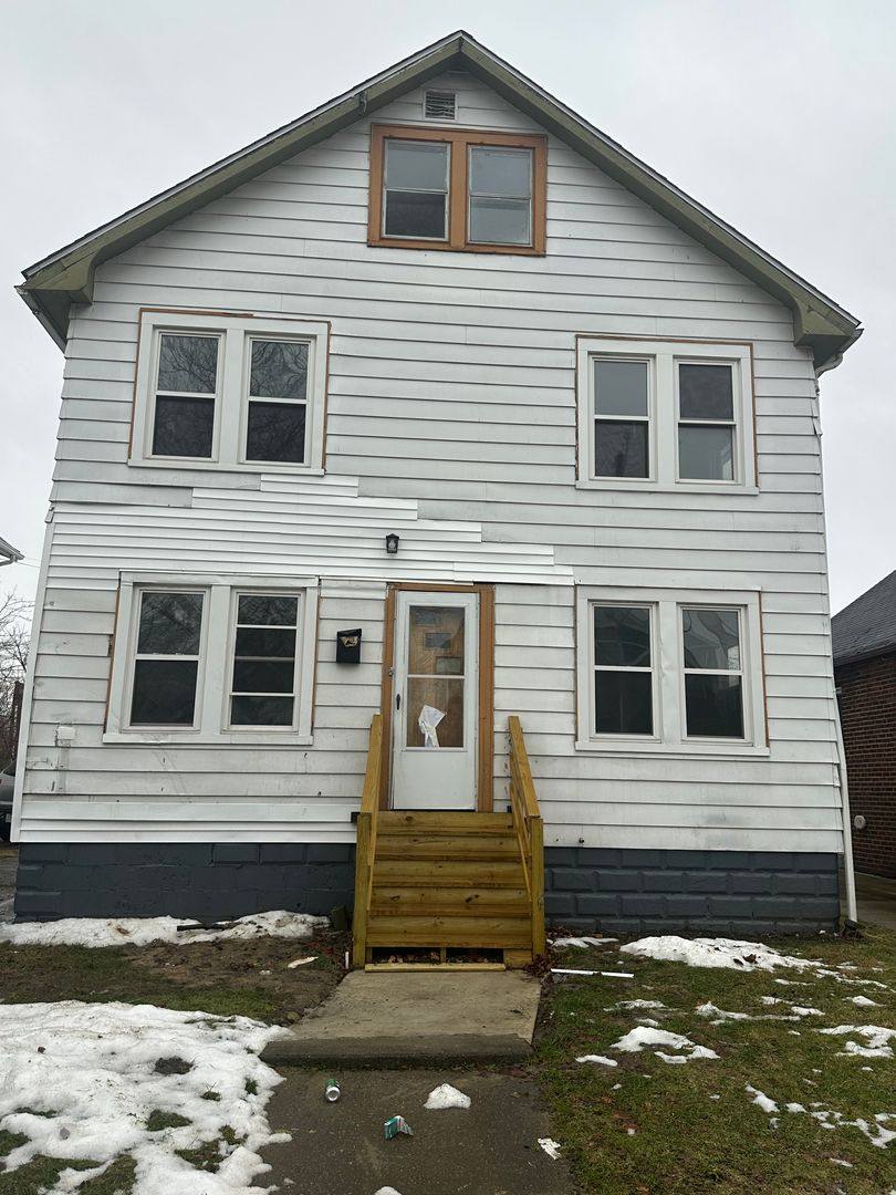 House for rent at 3688 E 117th St, Cleveland, OH 44105