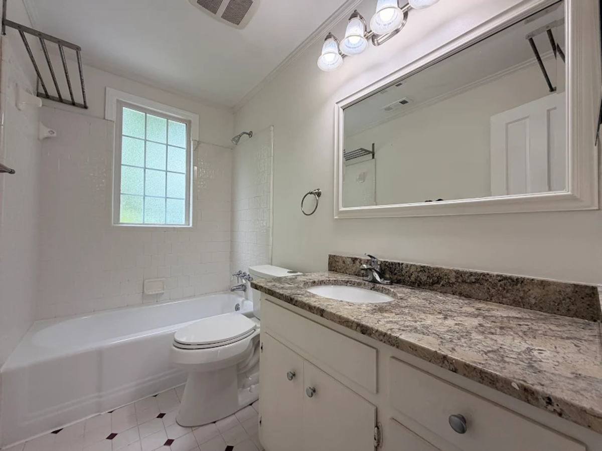 House for rent at 383 Deering Rd NW, Atlanta, GA 30309