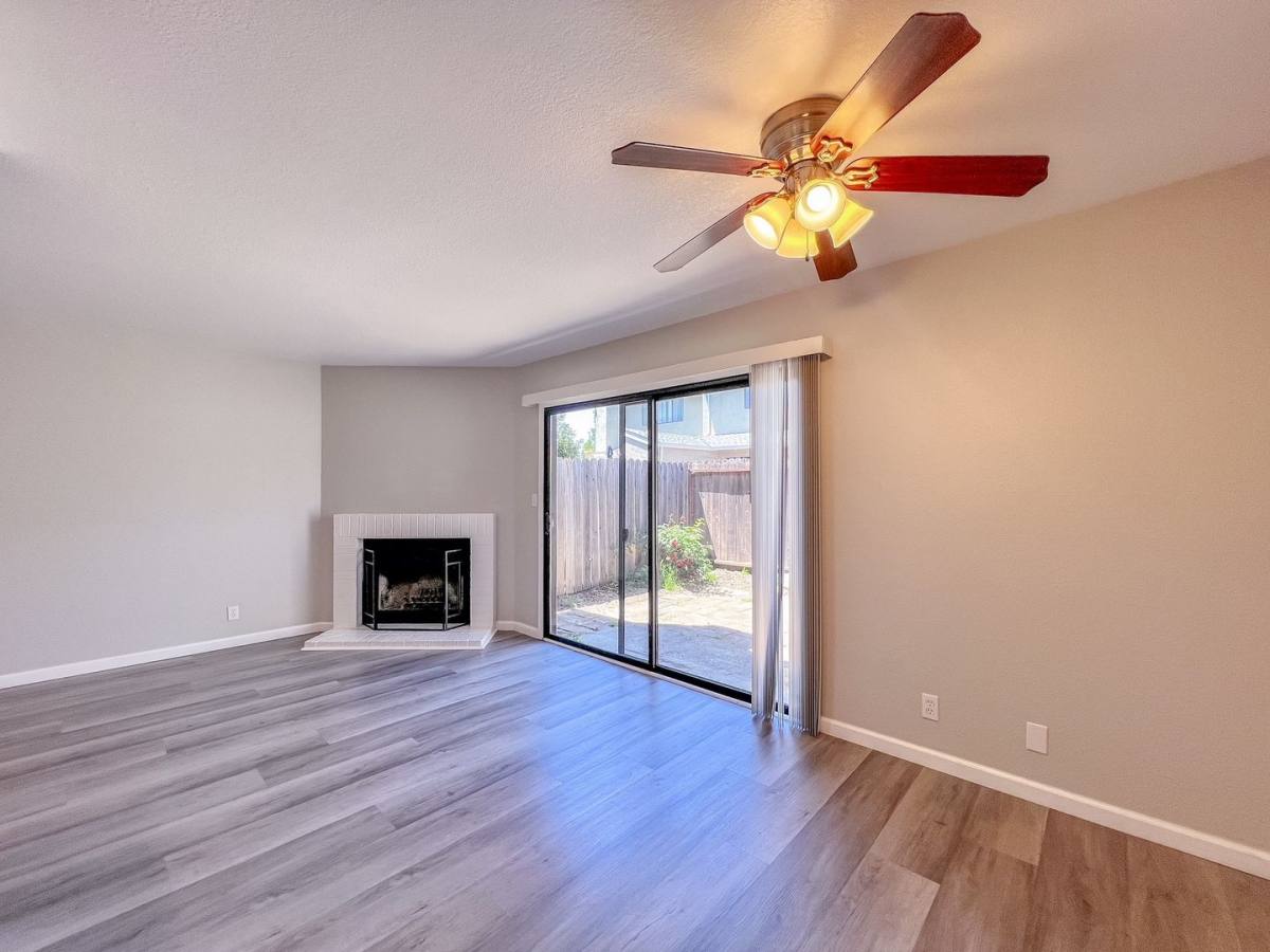 Townhouse for rent at 108-150 Adobe Lane, Napa, CA 94559