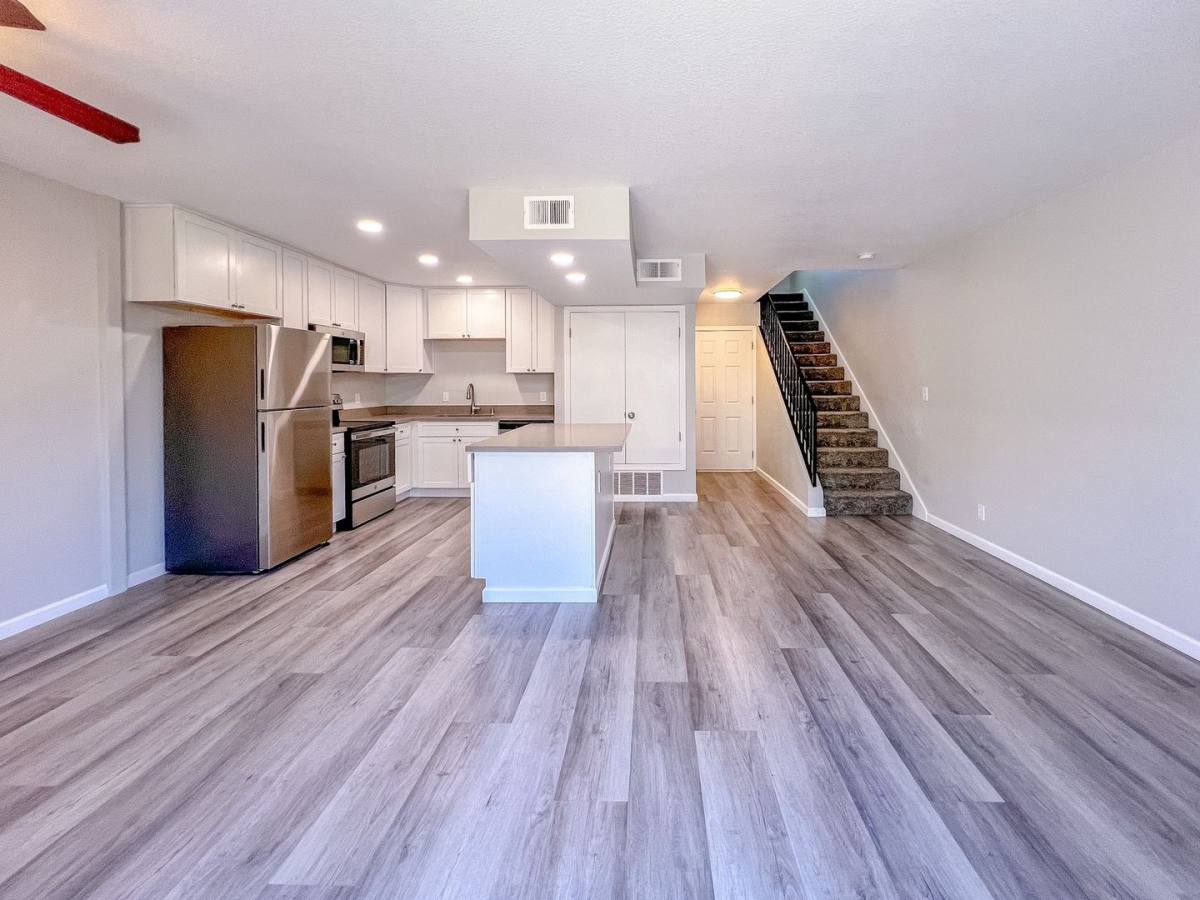 Townhouse for rent at 108-150 Adobe Lane, Napa, CA 94559
