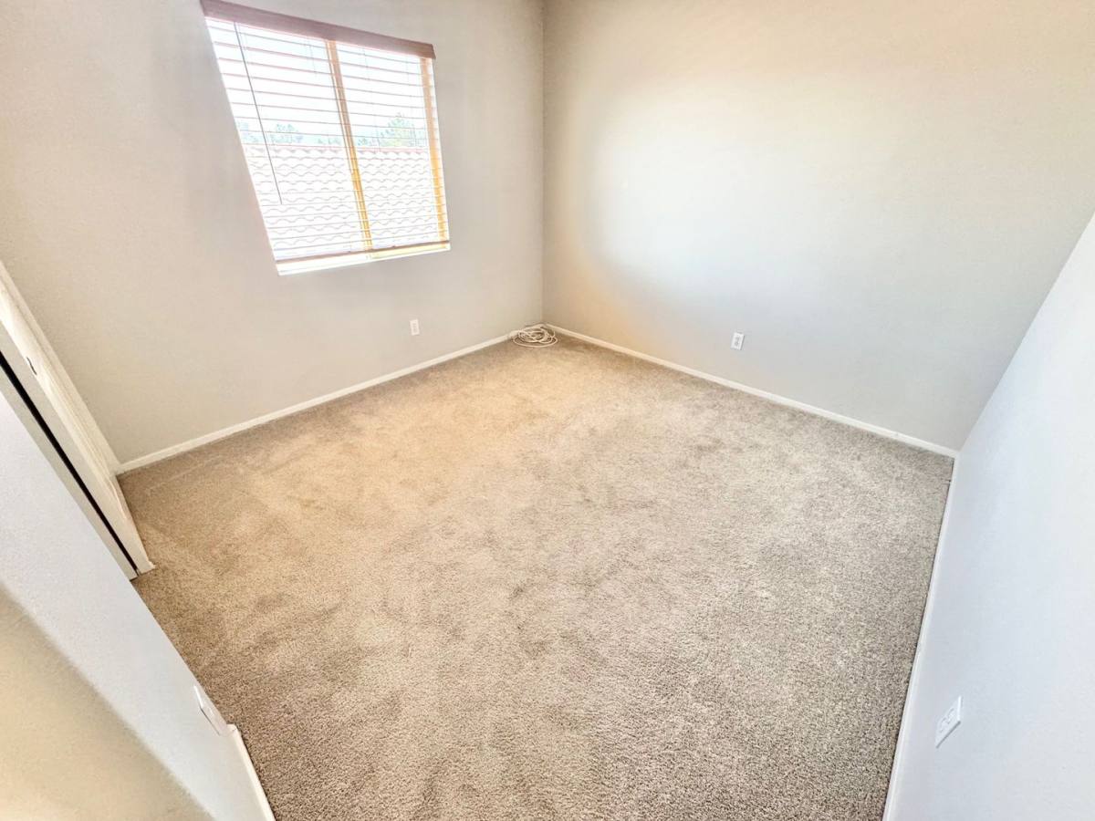 House for rent at 1092 Whispering Birch Ave, Las Vegas, NV 89123