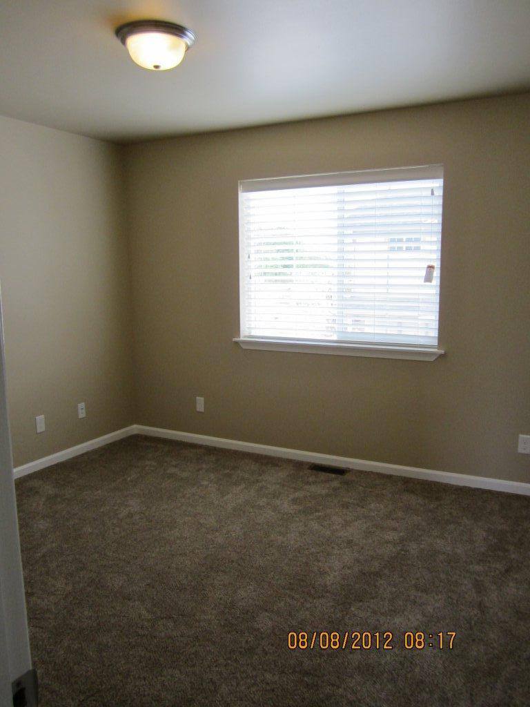 Apartment for rent at 2160 Siddle Lp, Ferndale, WA 98248