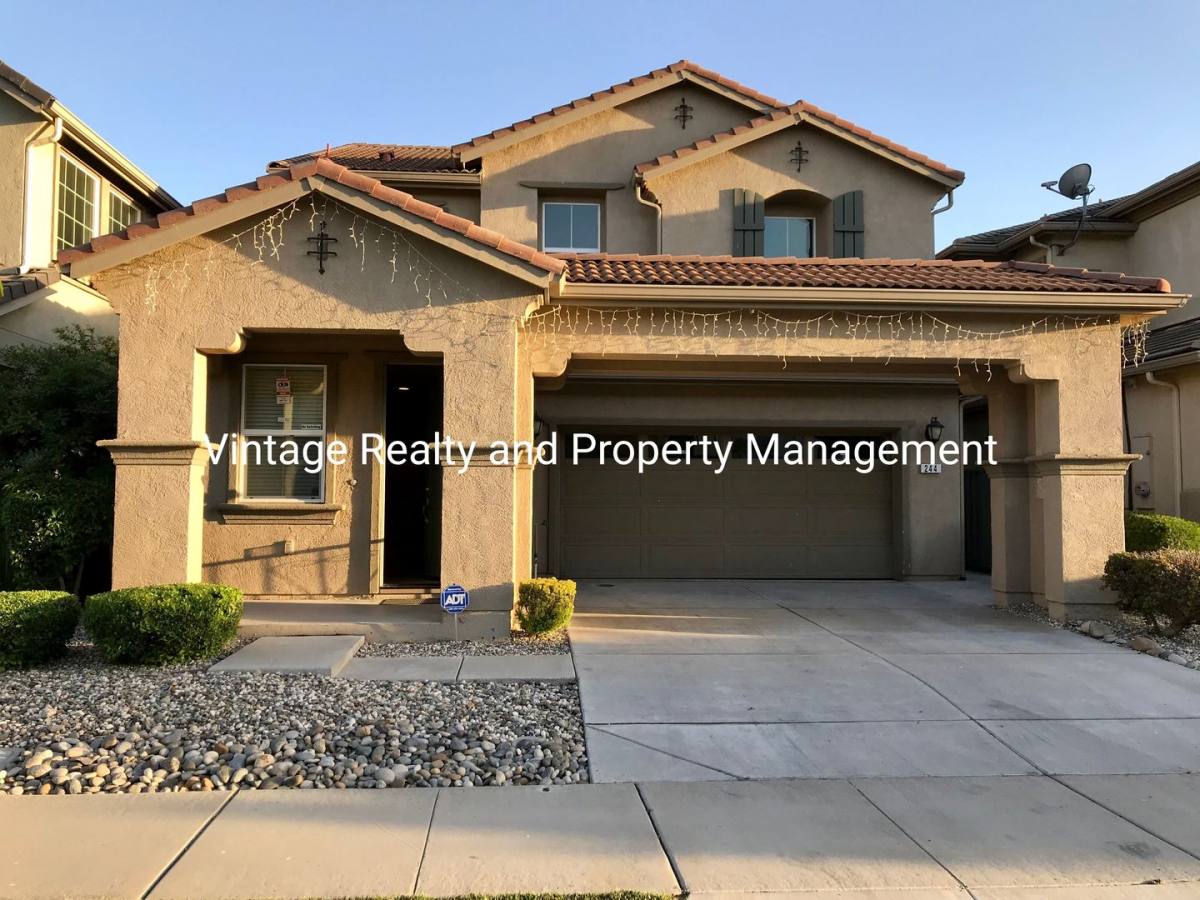 House for rent at 244 Lazy Ridge Ave, Lathrop, CA 95330