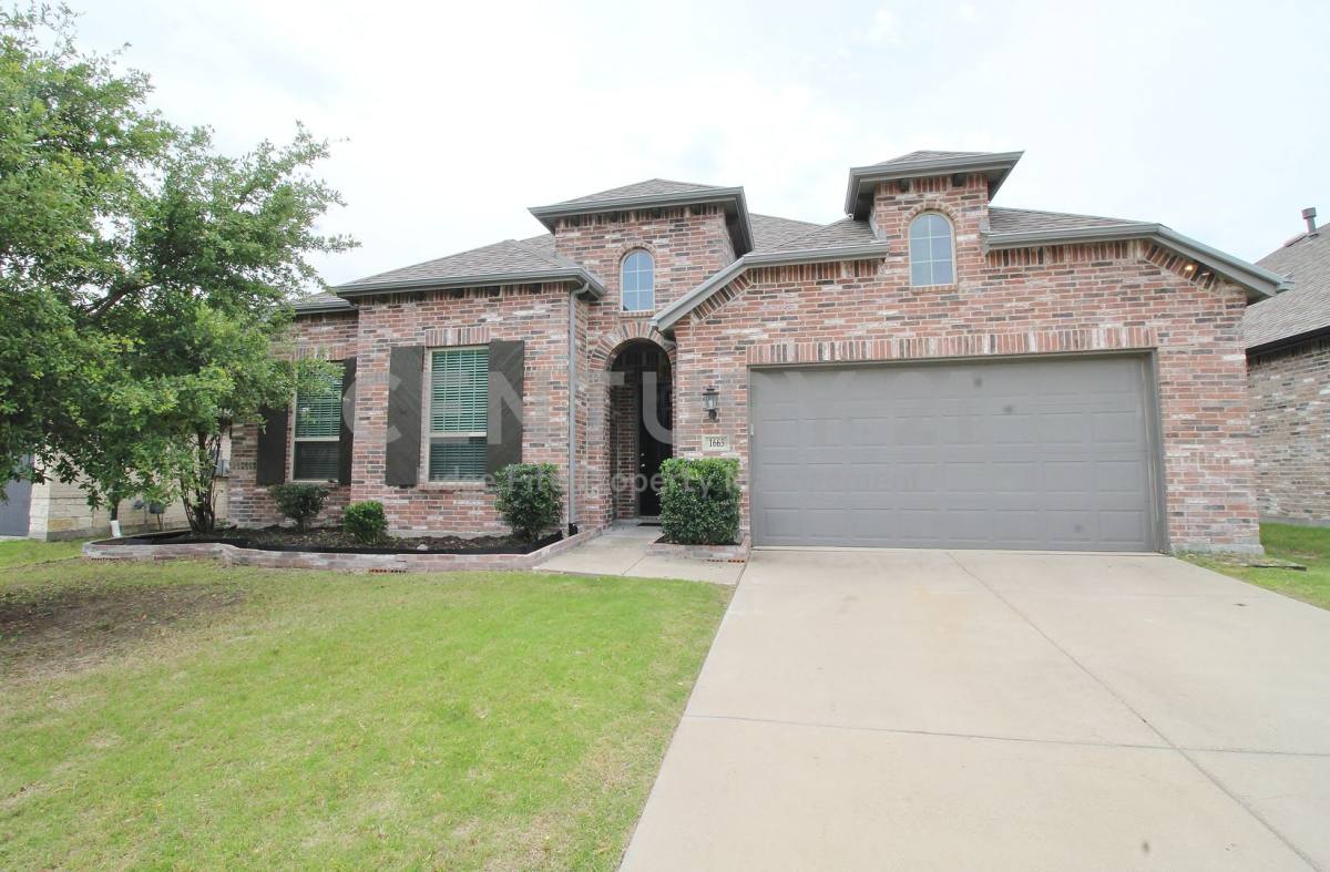 House for rent at 1665 Sheldon Dr, Forney, TX 75126