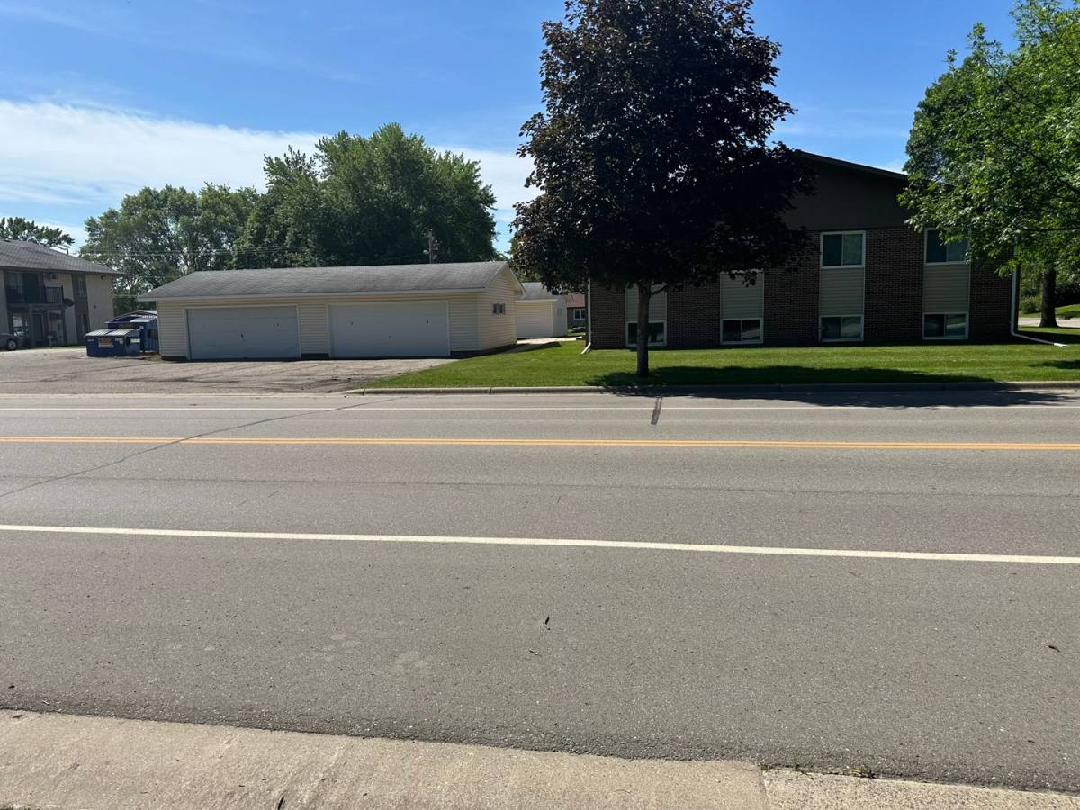 Apartment for rent at 2505 11th St E, Glencoe, MN 55336