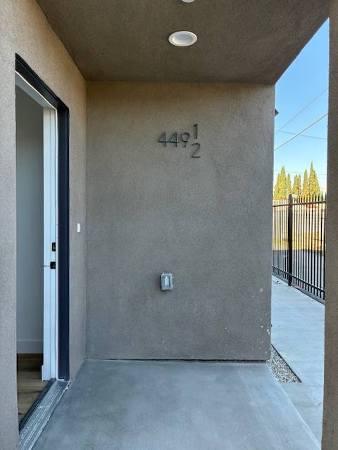 Townhouse for rent at 449 1 2 W 74th St, Los Angeles, CA 90003