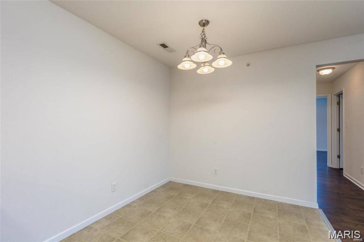 Apartment for rent at 1770 Lexington, Herculaneum, MO 63048