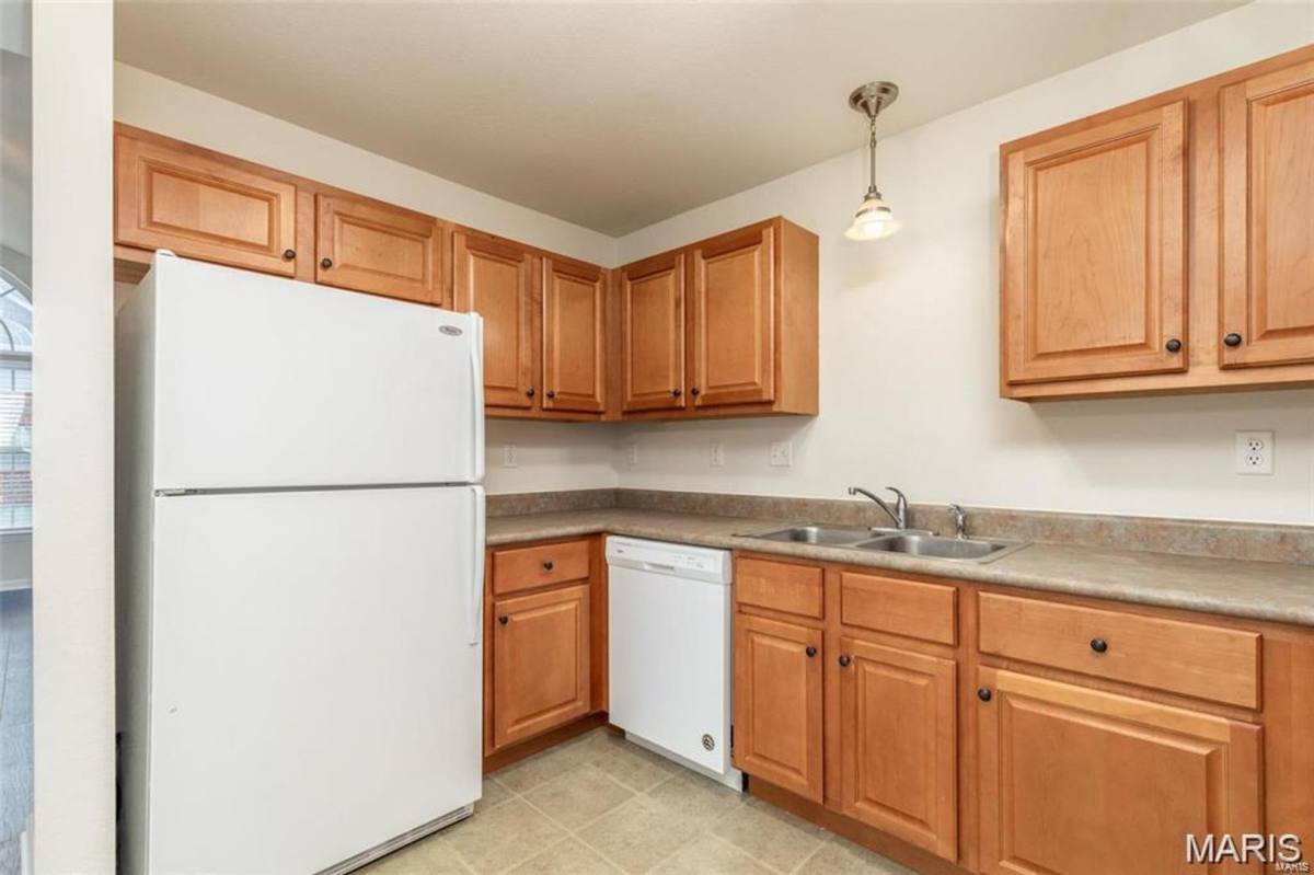 Apartment for rent at 1770 Lexington, Herculaneum, MO 63048