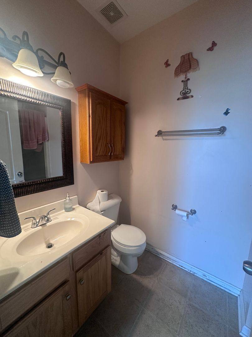 House for rent at 5706 Bannon Crossings Dr, Louisville, KY 40228