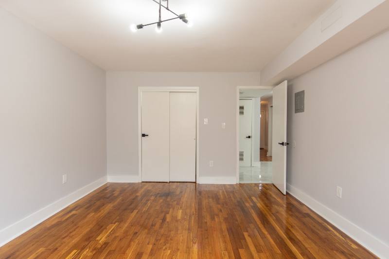Apartment for rent at 1903 Country Lane, Trenton, NJ 08628