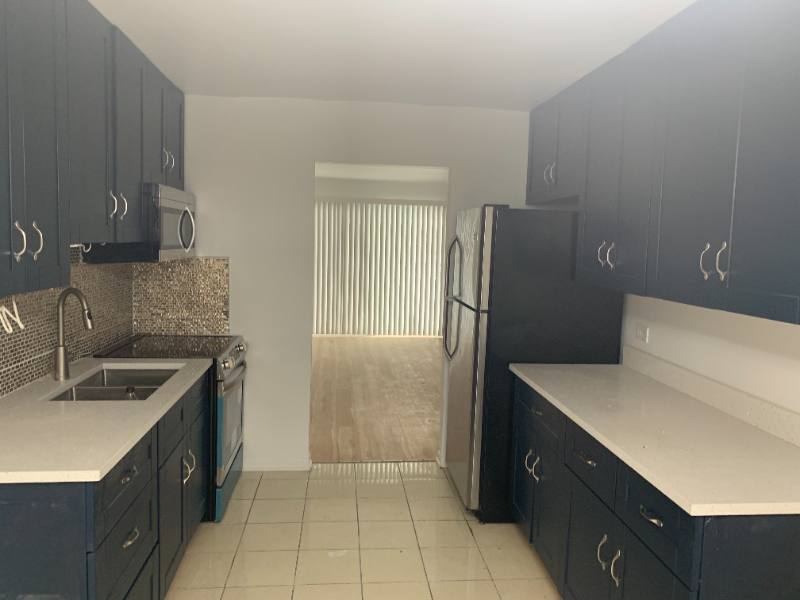 Apartment for rent at 19719 Terrace Ave #3, Lynwood, Chicago Heights, IL 60411
