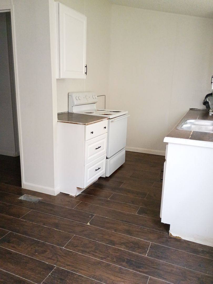 Apartment for rent at 1000 W Locust St, Cabot, AR 72023