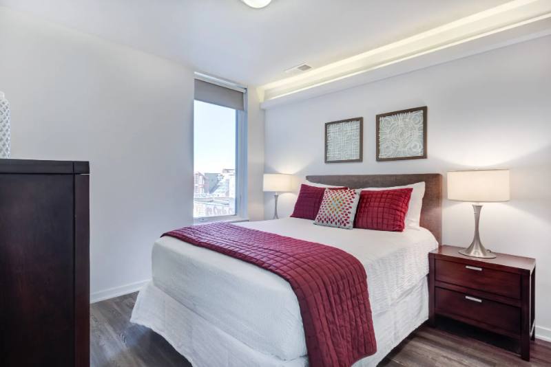 Apartment for rent at 230 W Evergreen Ave, Chicago, IL 60610