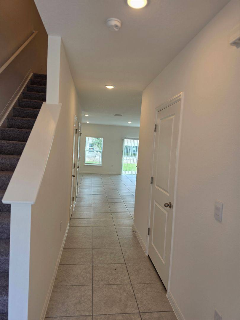 Townhouse for rent at 3600 Summit View Way, Lakeland, FL 33803
