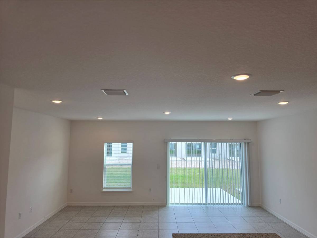 Townhouse for rent at 3600 Summit View Way, Lakeland, FL 33803