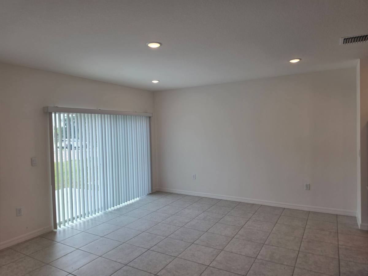 Townhouse for rent at 3600 Summit View Way, Lakeland, FL 33803