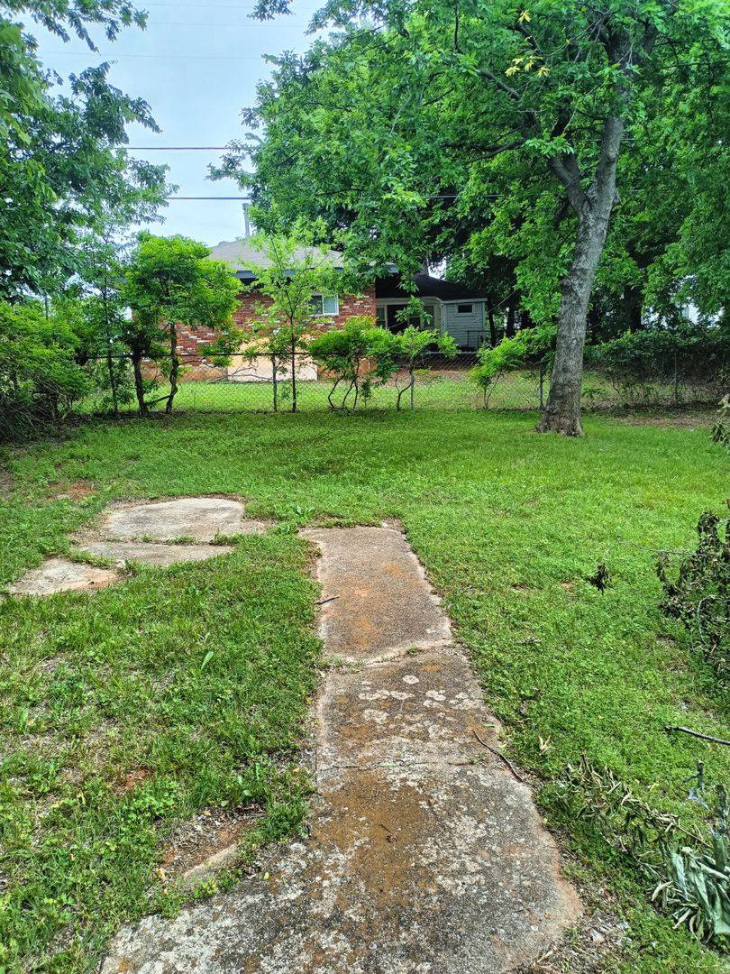 House for rent at 1812 NE 24th St, Oklahoma City, OK 73111