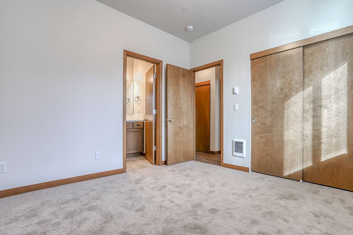 House for rent at 3381 Lewis Lane, Washougal, WA 98671