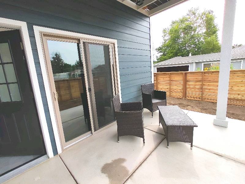 House for rent at 283 Berrydale Ave, Medford, OR 97501