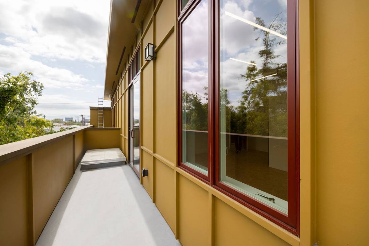 Apartment for rent at 929 Grace Ave, Emeryville, CA 94608