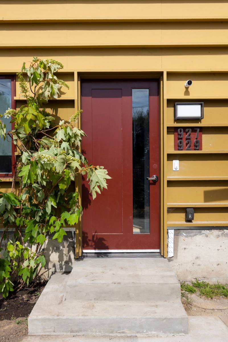 Apartment for rent at 929 Grace Ave, Emeryville, CA 94608