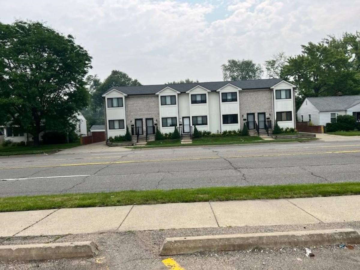 Townhouse for rent at 3644 Greenfield, Berkley, MI 48072