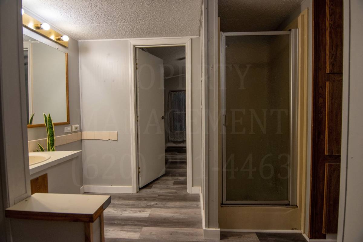 House for rent at 705 Cheyenne St, Coffeyville, KS 67337
