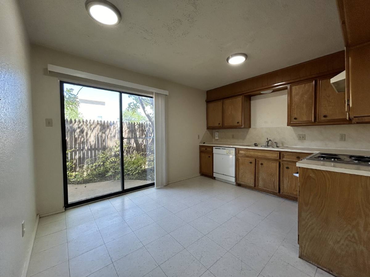 Apartment for rent at 6110 36th St #1, Lubbock, TX 79407