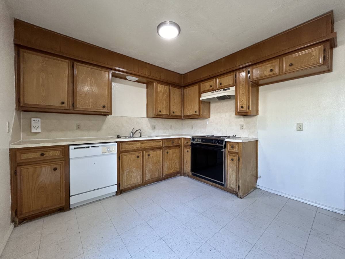 Apartment for rent at 6110 36th St #1, Lubbock, TX 79407