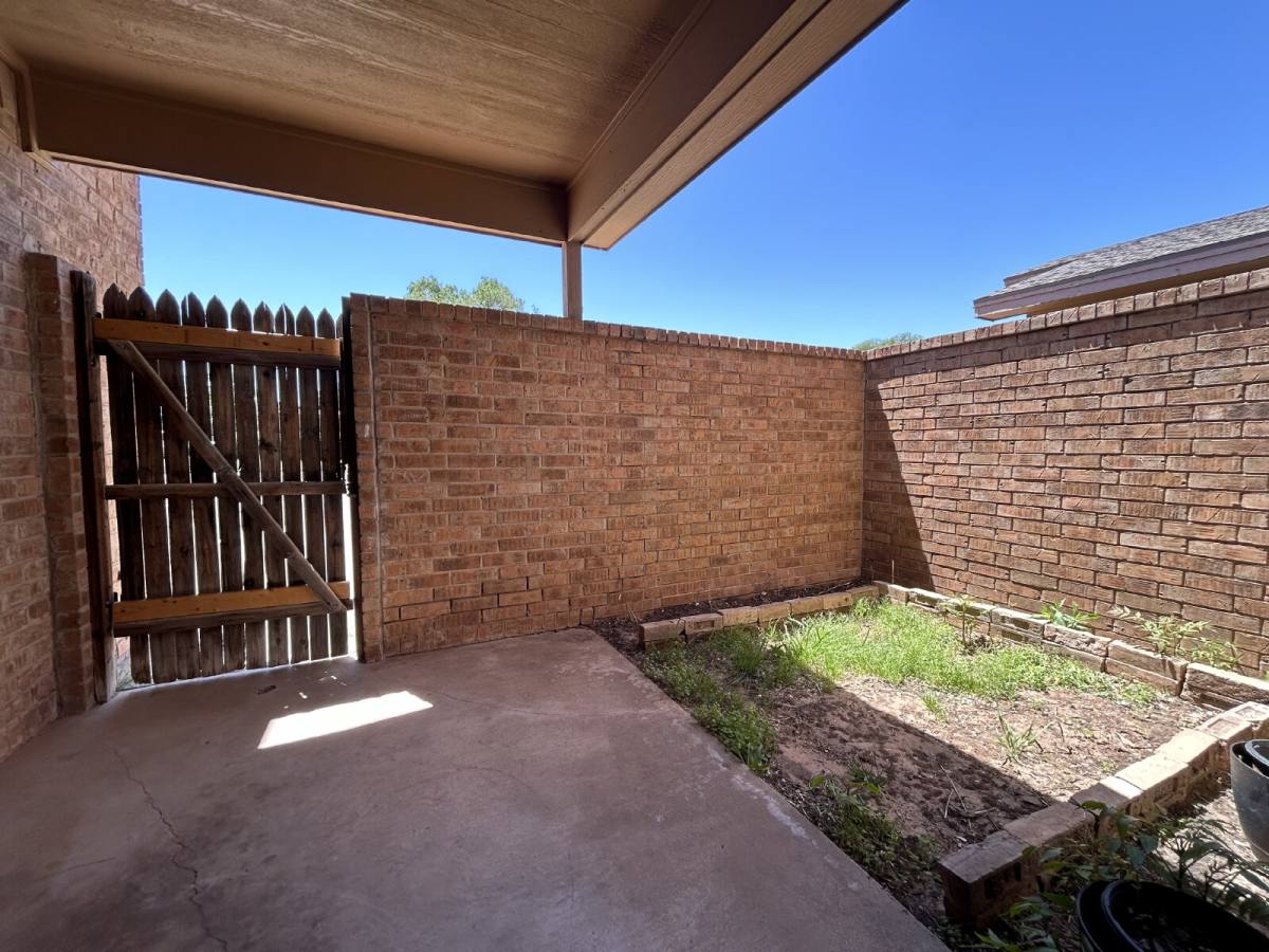 Apartment for rent at 6110 36th St #1, Lubbock, TX 79407
