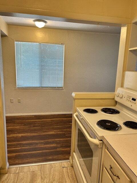 Townhouse for rent at 10530 68th Ave, Seminole, FL 33772