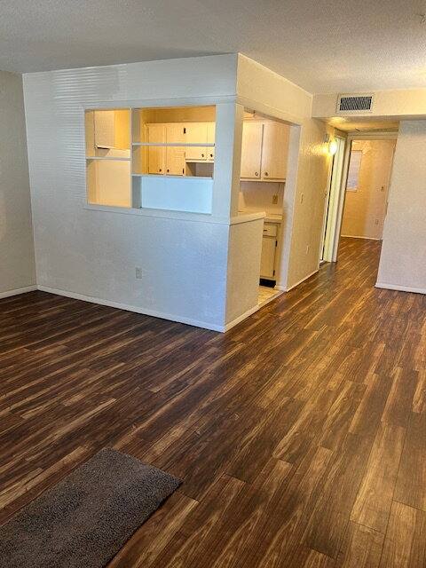 Townhouse for rent at 10530 68th Ave, Seminole, FL 33772