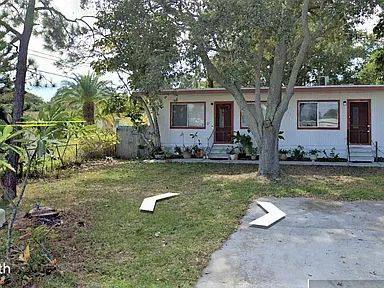 Townhouse for rent at 10530 68th Ave, Seminole, FL 33772