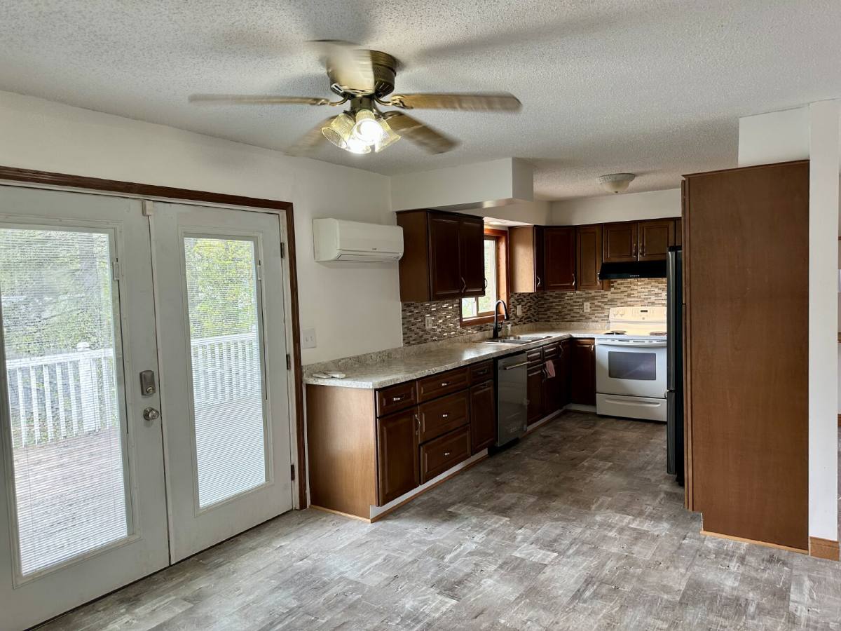 House for rent at 2731 Triggs Ave, Duluth, MN 55811
