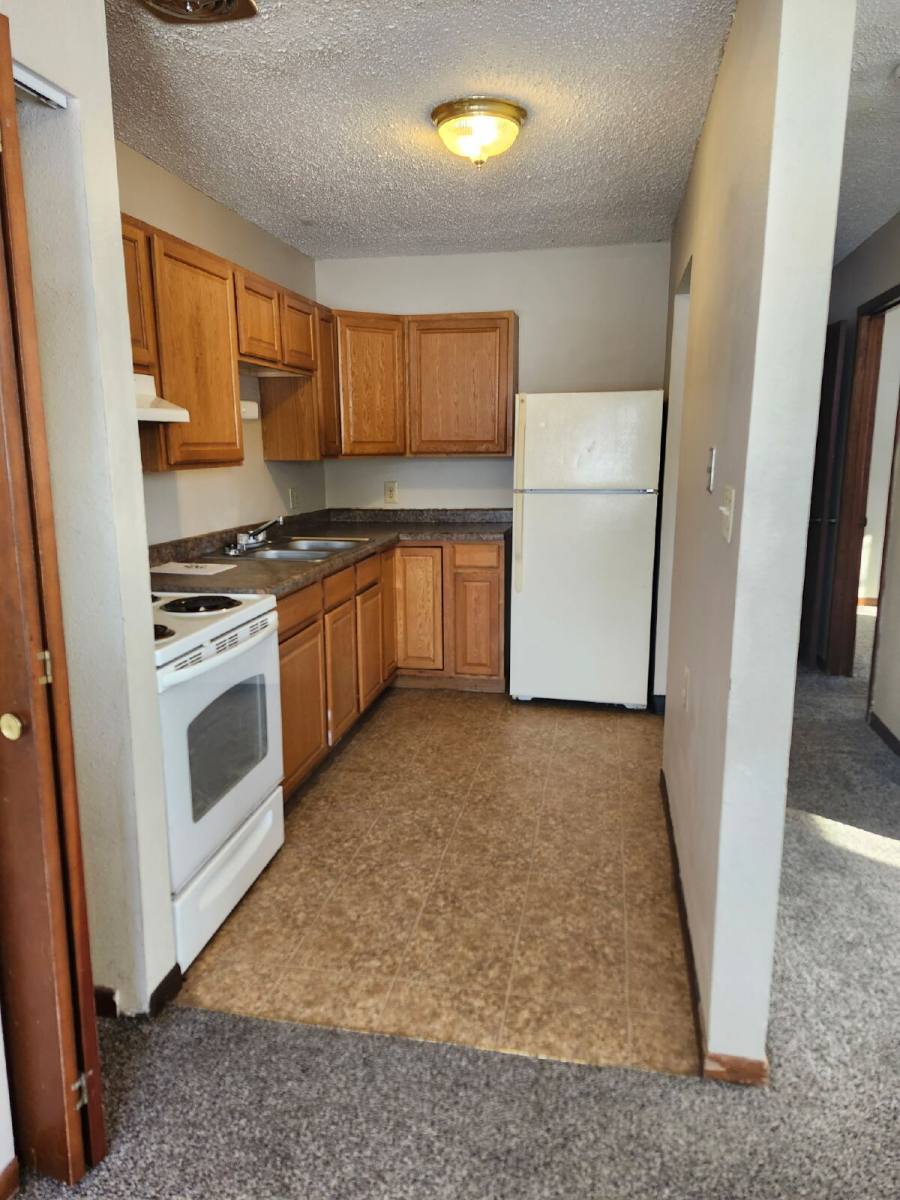 Apartment for rent at 102 8th Ave NW #15 D, Oelwein, IA 50662