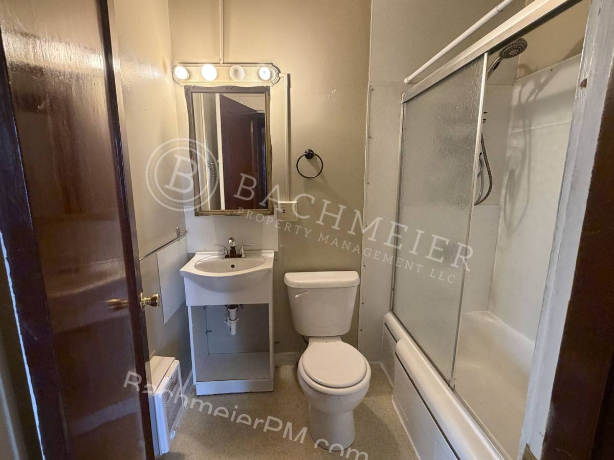 Apartment for rent at 107 SE 9th St, Pendleton, OR 97801