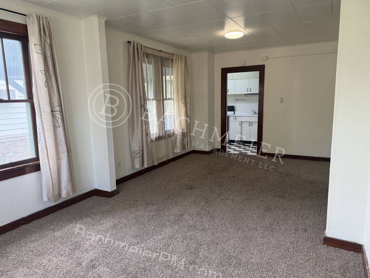 Apartment for rent at 107 SE 9th St, Pendleton, OR 97801