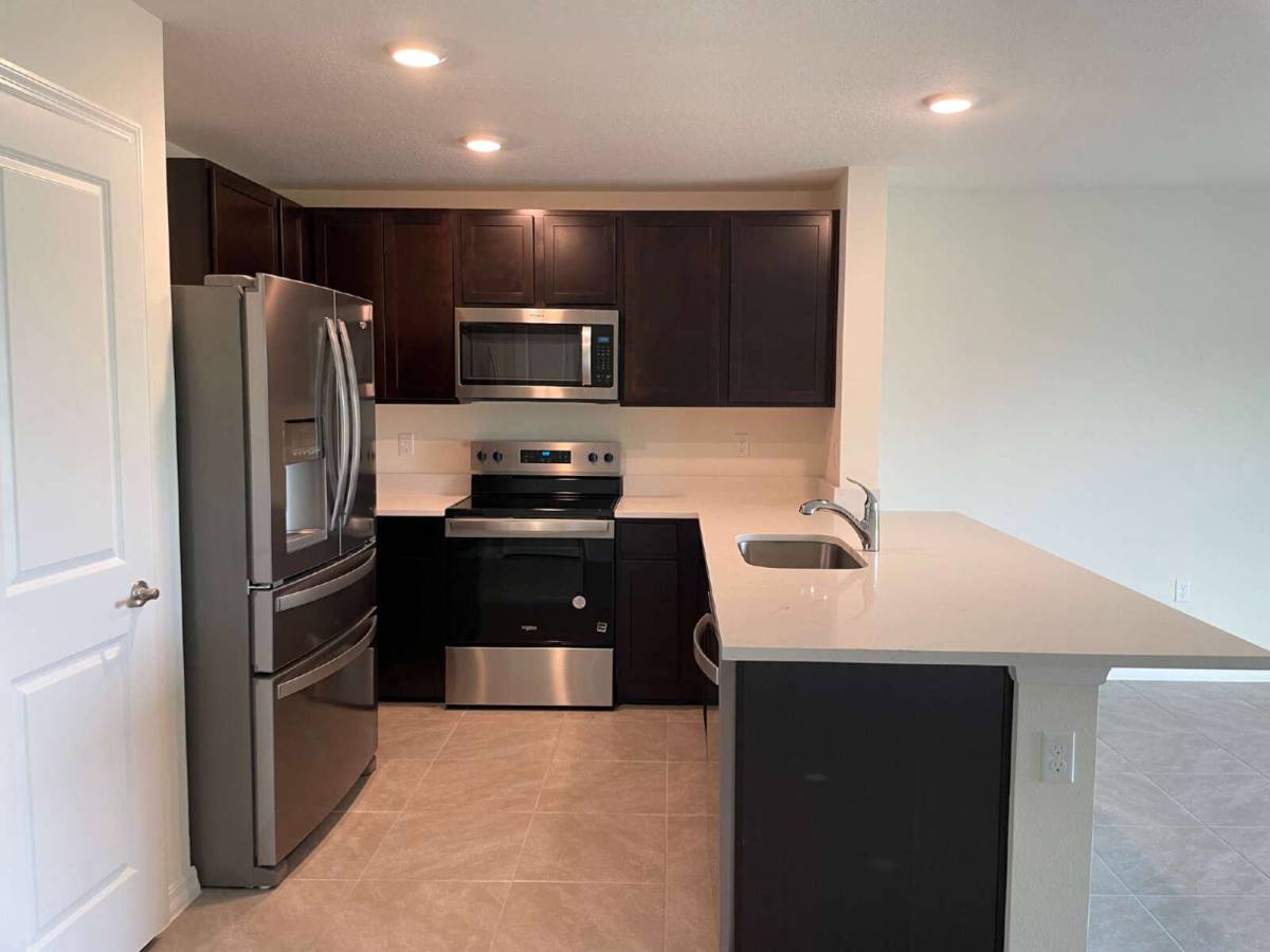 Townhouse for rent at 8386 Gower Trail, Wildwood, FL 34785