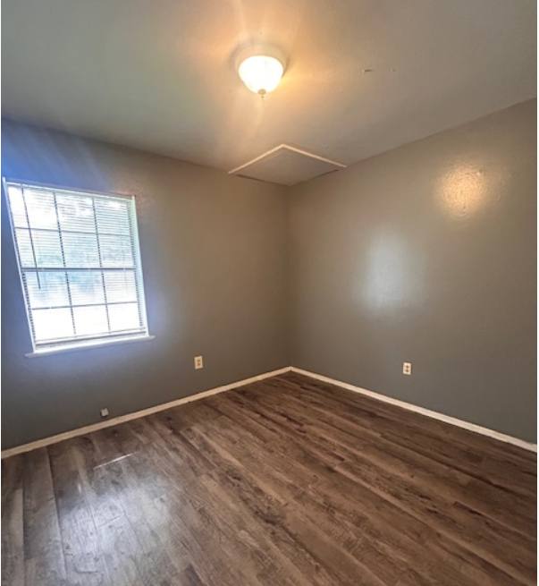 Townhouse for rent at 111 Hummingbird Lane, Lufkin, TX 75904