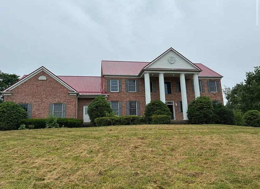 129 Purvis Rd, Butler, PA 16001