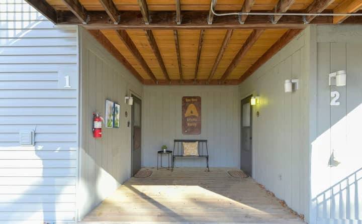 Apartment for rent at 321 Notch Lane #1, Reeds Spring, MO 65737