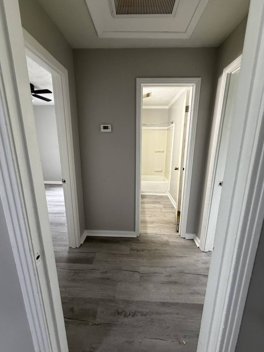 House for rent at 305 Valentour Rd N, Pearl, MS 39208