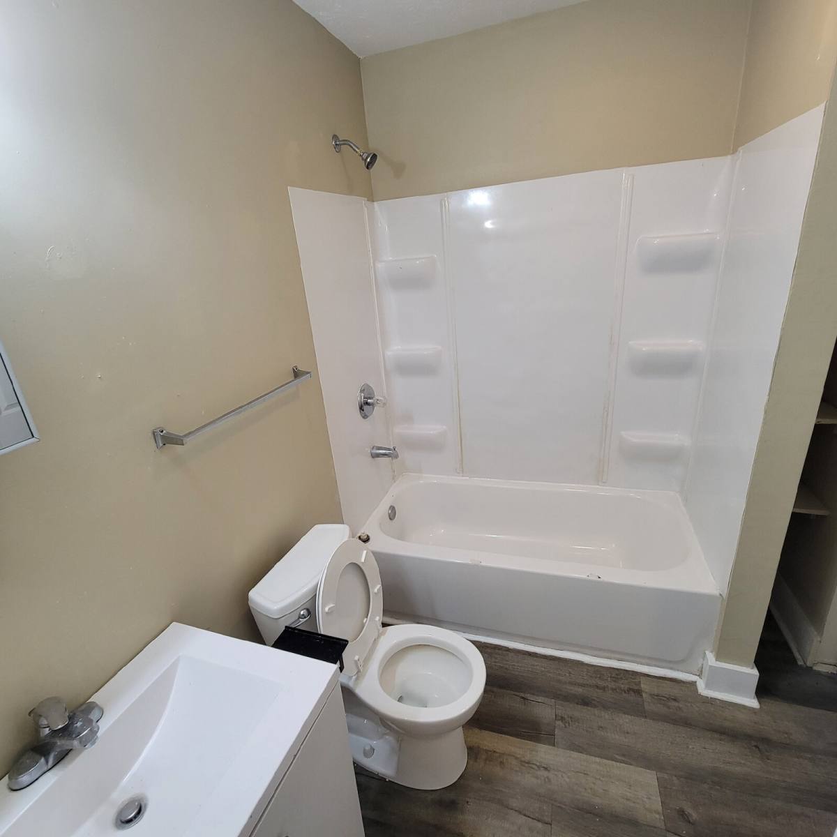 House for rent at 1354 Oliver Ave, Indianapolis, IN 46221