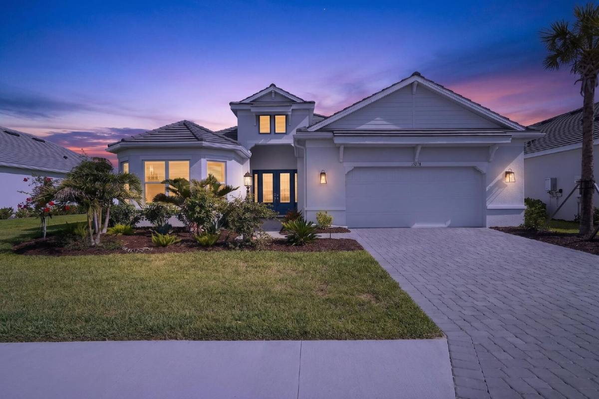 House for rent at 15278 Contenta Lp, Bradenton, FL 34211