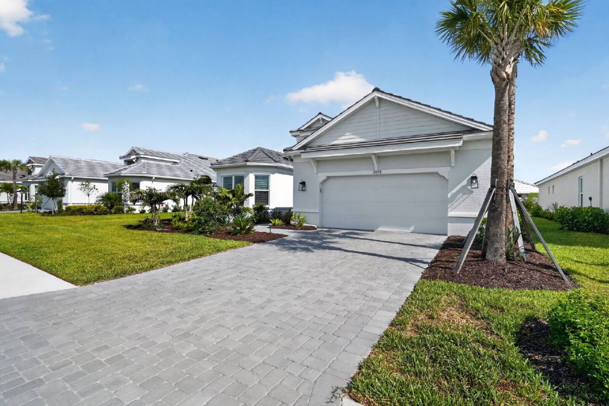 House for rent at 15278 Contenta Lp, Bradenton, FL 34211