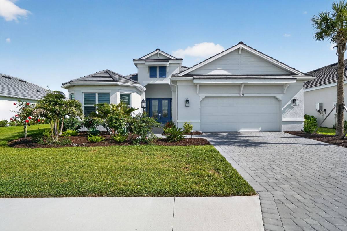 House for rent at 15278 Contenta Lp, Bradenton, FL 34211