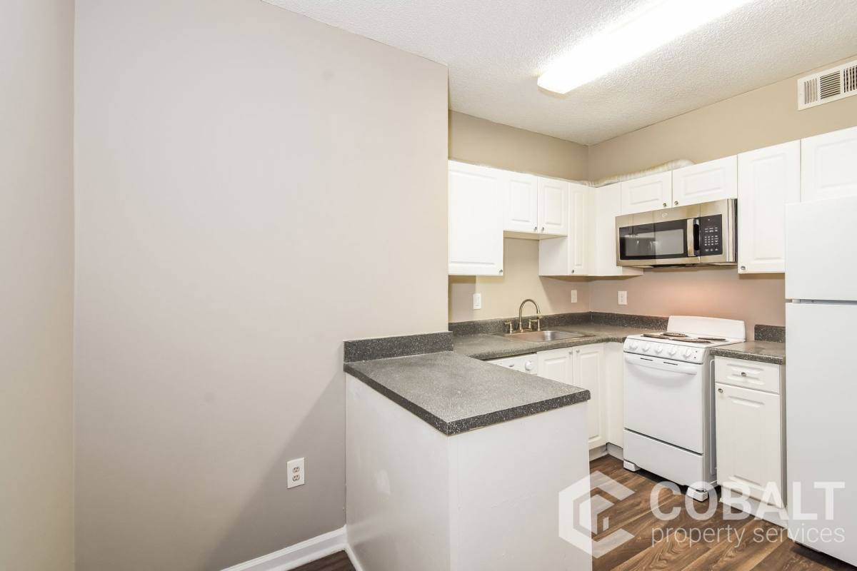 Apartment for rent at 987 Collier Rd NW #M, Atlanta, GA 30318