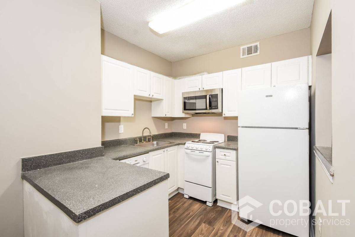 Apartment for rent at 987 Collier Rd NW #M, Atlanta, GA 30318